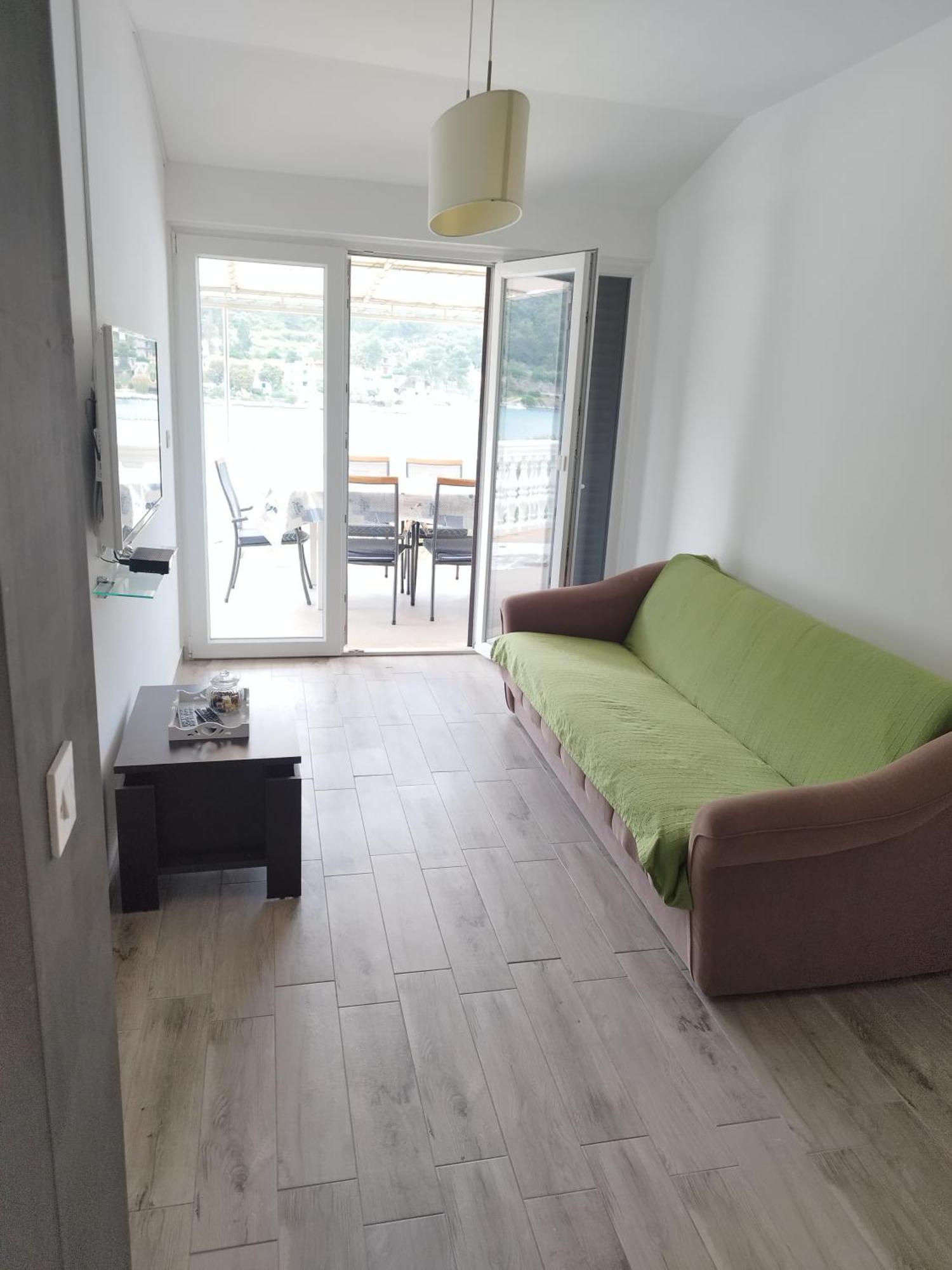 Apartments Jakovljevic Grebastica Bilik gambar